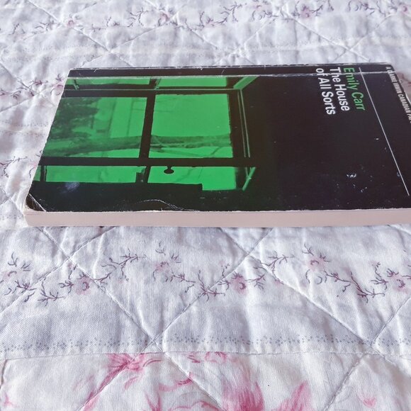 1971 The House of All Sorts / Emily Carr Book - Picture 4 of 5